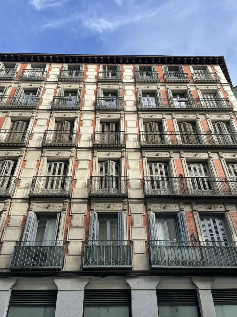 madrid city buildings 9